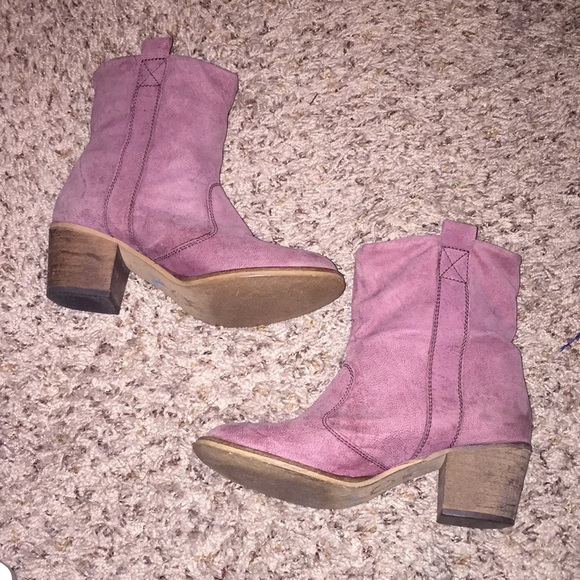 Sundance Shoes - Tanish Purpleish Sundance Ankle Boots
